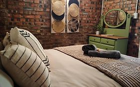 Olyfboom Cottage Clarens